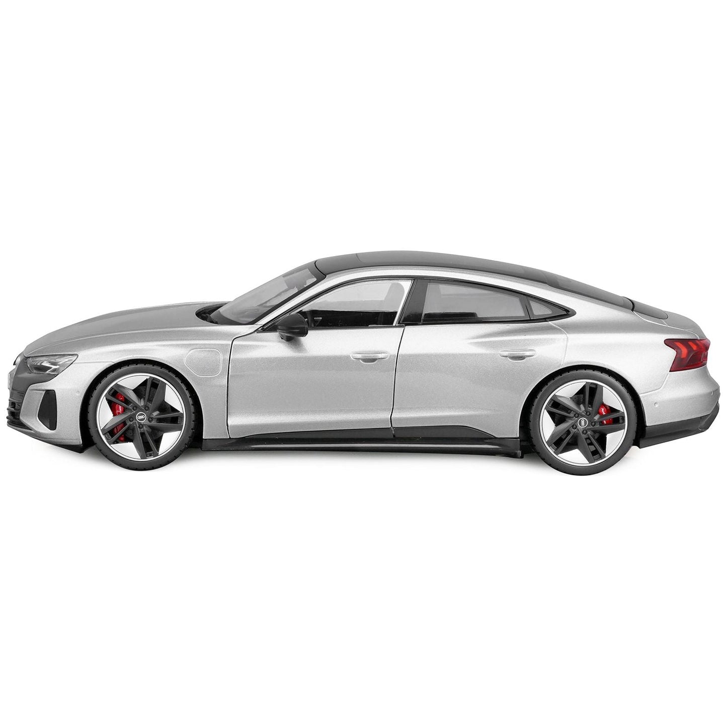 2022 Audi RS e-tron GT Silver Metallic with Sunroof 1/18 Diecast Model Car by Bburago