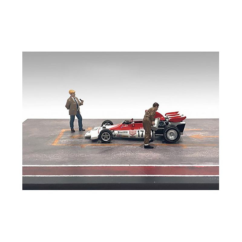 "Race Day" Two Diecast Figures Set 4 for 1/43 Scale Models by American Diorama