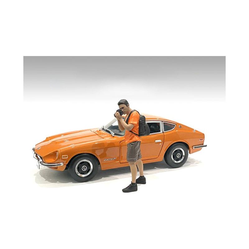 "Car Meet 2" Figurine VI for 1/18 Scale Models by American Diorama