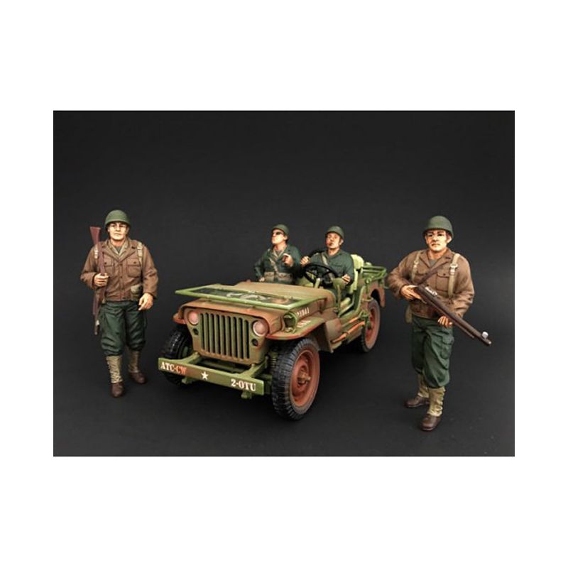 US Army WWII 4 Piece Figure Set For 1:18 Scale Models by American Diorama