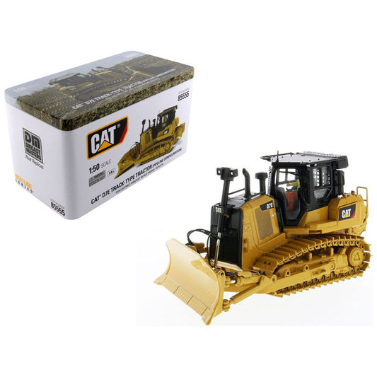 CAT Caterpillar D7E Track Type Tractor Dozer in Pipeline Configuration with Operator "High Line Series" 1/50 Diecast Model by Diecast Masters