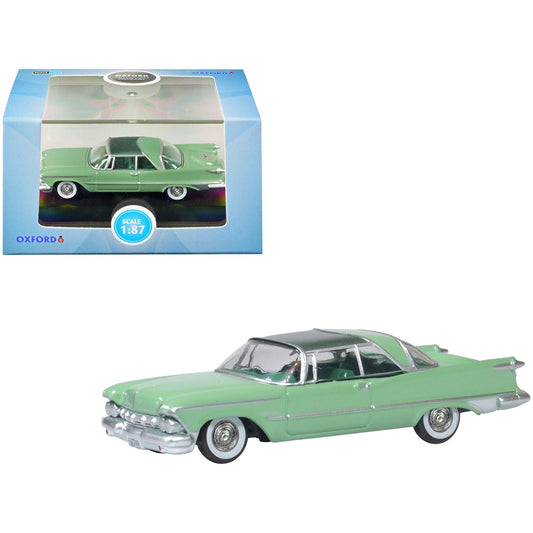 1959 Chrysler Imperial Crown 2 Door Hardtop Highland Green and Ballad Green 1/87 (HO) Scale Diecast Model Car by Oxford Diecast