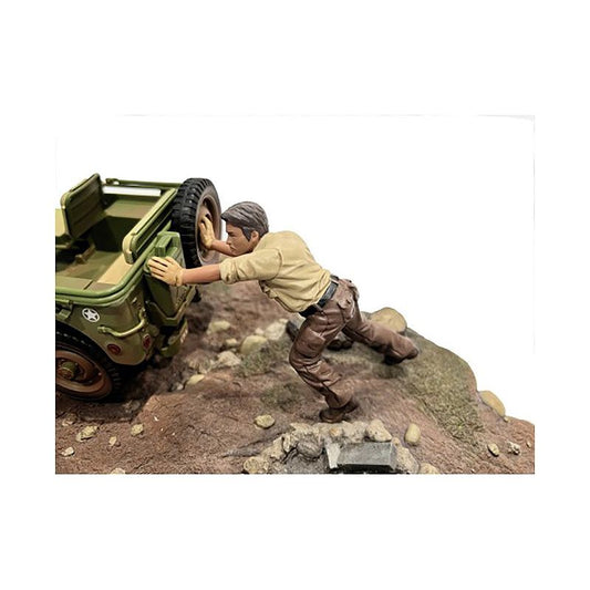 "4X4 Mechanic" Figure 5 for 1/18 Scale Models by American Diorama