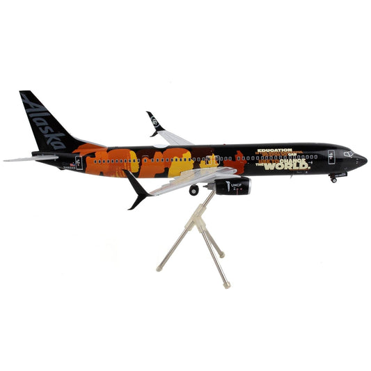 Boeing 737-900ER Commercial Aircraft "Alaska Airlines - Our Commitment" Black with Graphics "Gemini 200" Series 1/200 Diecast Model Airplane by GeminiJets