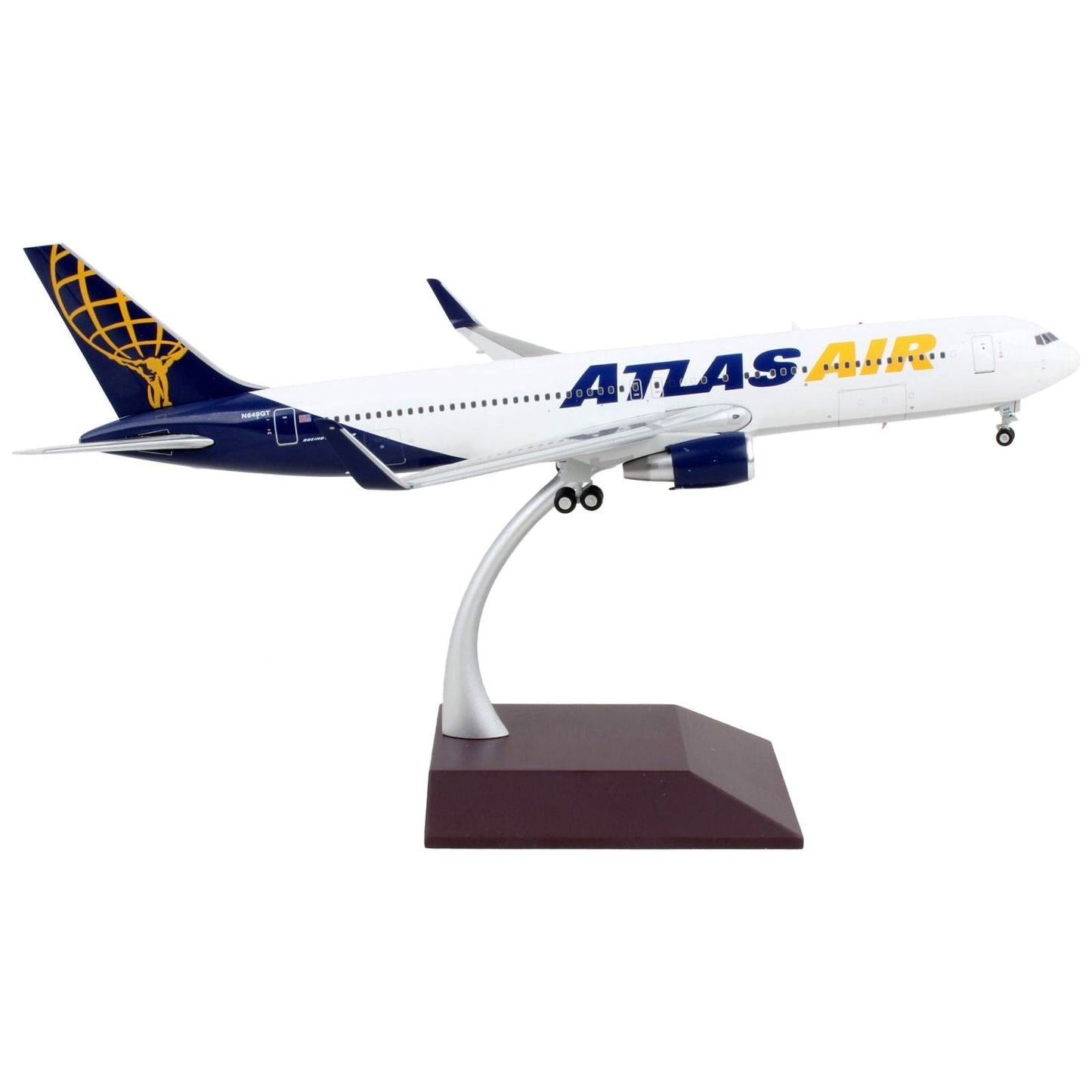 Boeing 767-300ER Commercial Aircraft "Atlas Air" White with Blue Tail "Gemini 200" Series 1/200 Diecast Model Airplane by GeminiJets