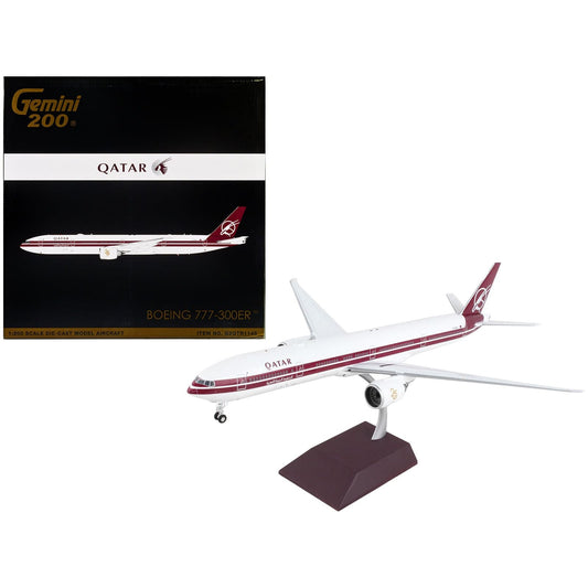 Boeing 777-300ER Commercial Aircraft "Qatar Airways" White with Dark Red Stripes "Gemini 200" Series 1/200 Diecast Model Airplane by GeminiJets