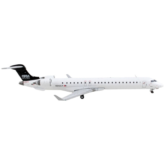 Bombardier CRJ900 Commercial Aircraft "Mesa Airlines" White with Black Tail 1/400 Diecast Model Airplane by GeminiJets