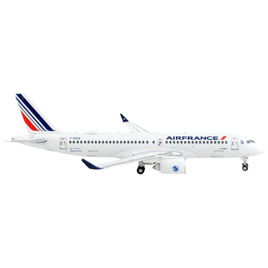 Airbus A220-300 Commercial Aircraft "Air France" White with Tail Stripes 1/400 Diecast Model Airplane by GeminiJets