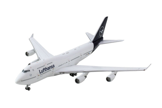 Boeing 747-400 Commercial Aircraft "Lufthansa" (D-ABVY) White with Dark Blue Tail 1/400 Diecast Model Airplane by GeminiJets