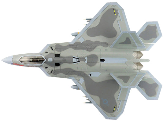 Lockheed F-22 Raptor Stealth Aircraft "Spirit of America" United States Air Force "Air Power Series" 1/72 Diecast Model by Hobby Master