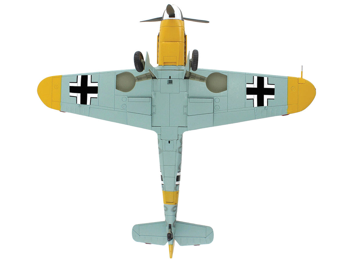 Messerschmitt Bf 109F-2 Fighter Aircraft "JG 3 Hans Von Hahn Russia" (1941) German Luftwaffe "Air Power Series" 1/48 Diecast Model by Hobby Master $80.74