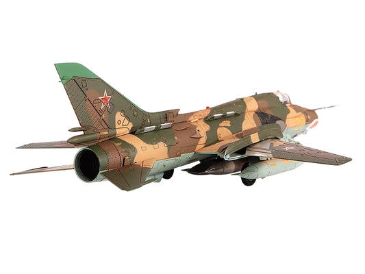 Sukhoi Su-17 Fitter Fighter-Bomber Aircraft "2nd Squadron 20 Guards Fighter-Bomber Regiment 16th Air Army" (1992) Russian Air Force 1/72 Diecast Model by JC Wings